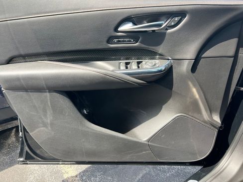 Used 2019 Cadillac XT4 Sport FWD image 19