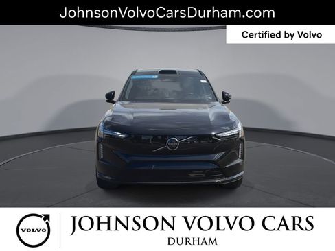 Certified 2025 Volvo EX90 Ultra AWD/4WD image 3