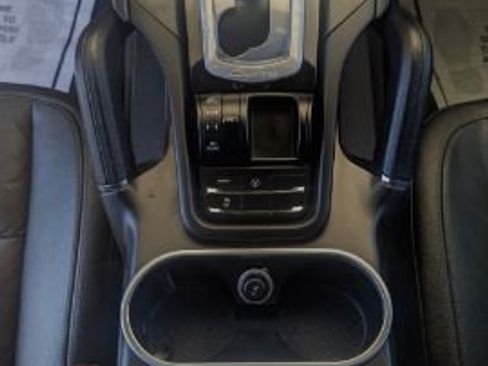Used 2016 Porsche Cayenne image 14