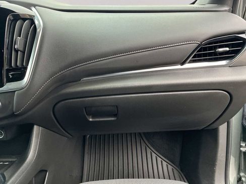 Certified 2023 Chevrolet Traverse LT w/ Rear Camera Mirror Package image 28