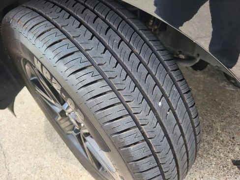 Used 2021 Ford Expedition XLT RWD image 28