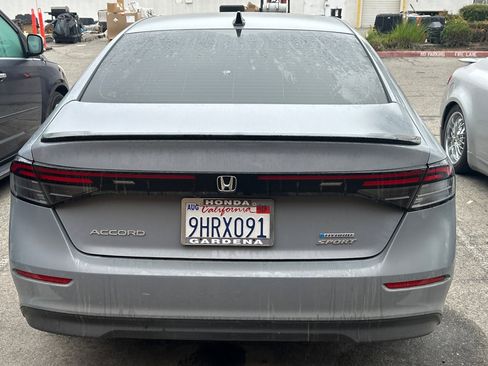 Used 2023 Honda Accord Sport image 4
