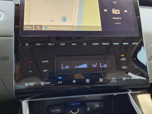 Certified 2024 Hyundai Tucson Limited AWD/4WD image 24