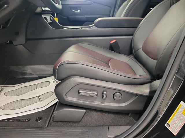 New 2026 Honda Pilot Black Edition image 21