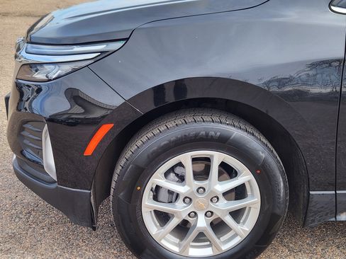 Used 2024 Chevrolet Equinox LT image 6