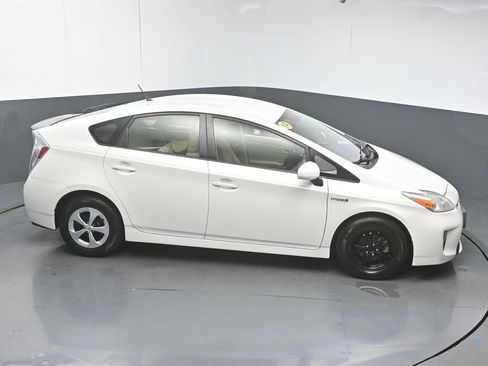 Used 2014 Toyota Prius Two FWD image 45