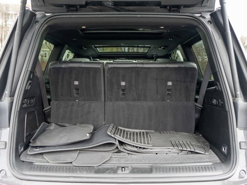 Used 2022 Jeep Wagoneer Series I w/ Convenience Group I image 9