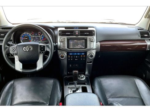 Used 2015 Toyota 4Runner Limited AWD/4WD image 17