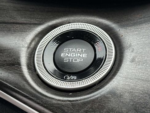 Used 2021 Jeep Grand Cherokee L Limited image 8