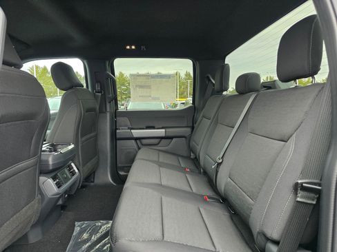 New 2026 Ford F150 XLT w/ XLT Black Appearance Package image 11