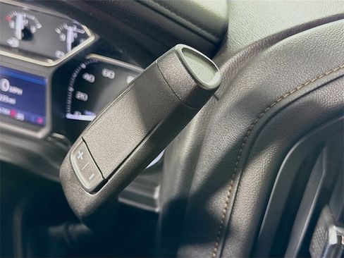 Used 2021 GMC Sierra 1500 AT4 image 10