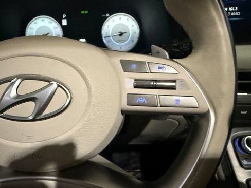 Used 2024 Hyundai Palisade Calligraphy AWD/4WD image 17