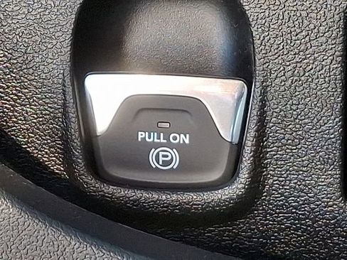 Used 2025 RAM ProMaster 2500 w/ Premium Convenience Group FWD image 23