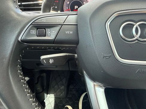 Used 2020 Audi Q8 Premium Plus w/ Premium Plus Package AWD/4WD image 18