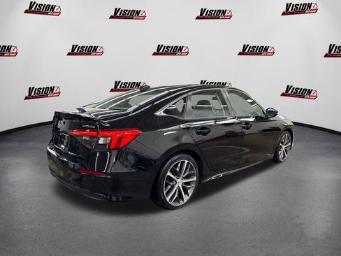 Used 2023 Honda Civic Touring image 5