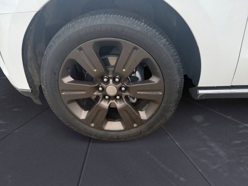 Used 2022 Ford Expedition Max Limited image 14