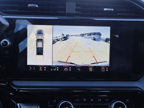 Used 2024 GMC Sierra 2500 AT4 w/ AT4 Premium Plus Package image 24