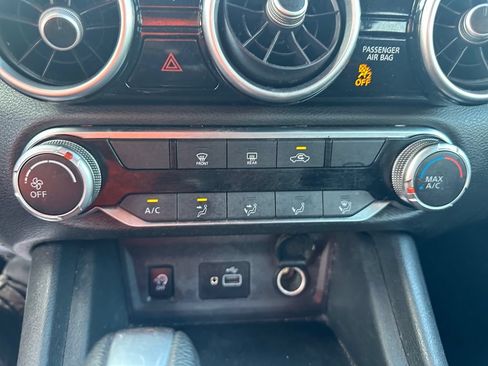 Used 2024 Nissan Sentra S FWD image 34