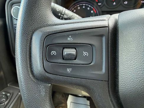 Used 2021 Chevrolet Silverado 1500 Custom image 43