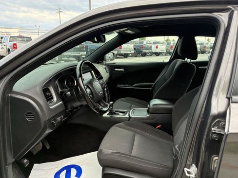 Used 2021 Dodge Charger SXT w/ Cold Weather Package AWD/4WD image 13