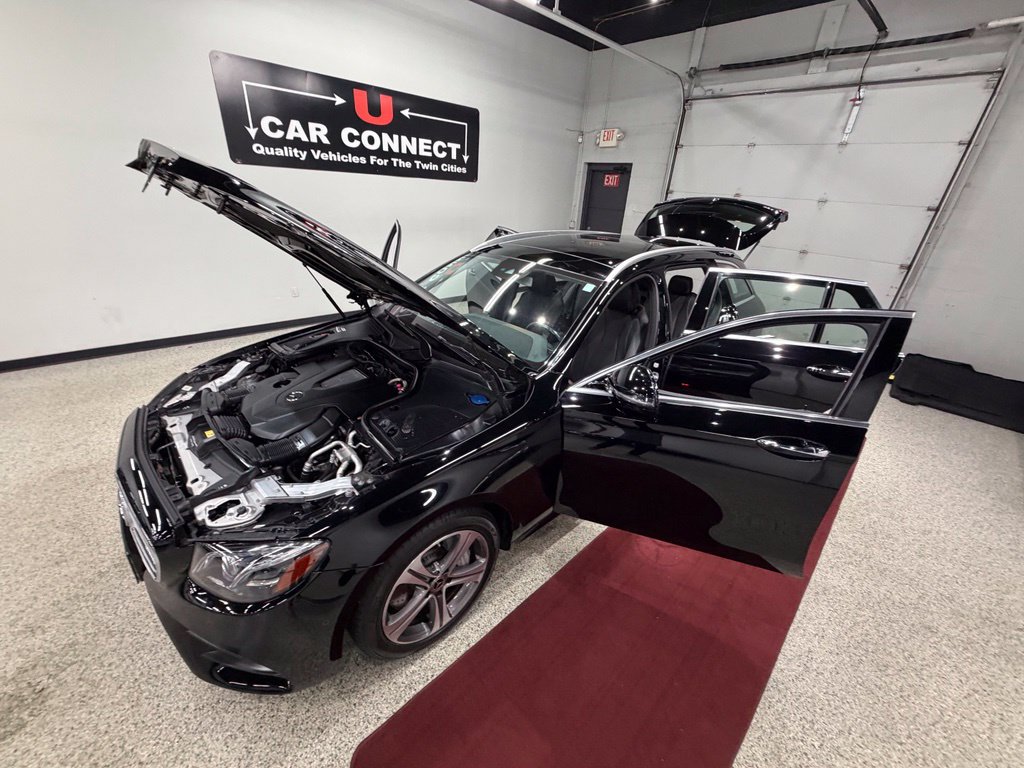 Used 2019 Mercedes-Benz E 450 4MATIC Wagon w/ Premium Package image 56