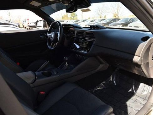 Certified 2024 Nissan Z Performance w/ Floor Mat Package image 9