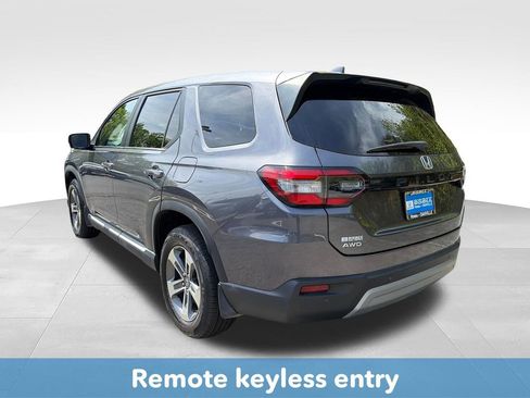 Used 2025 Honda Pilot EX-L image 4