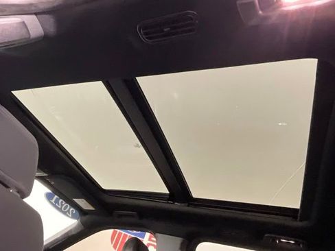 Certified 2021 Ford Expedition Limited image 18