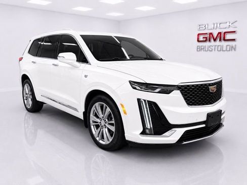 Used 2023 Cadillac XT6 Premium Luxury AWD/4WD image 5