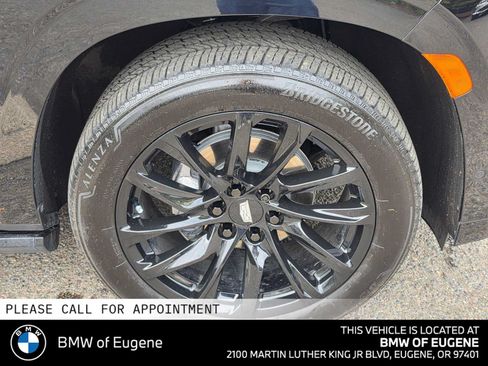 Used 2024 Cadillac Escalade ESV Sport w/ LPO, ONYX Package AWD/4WD image 9