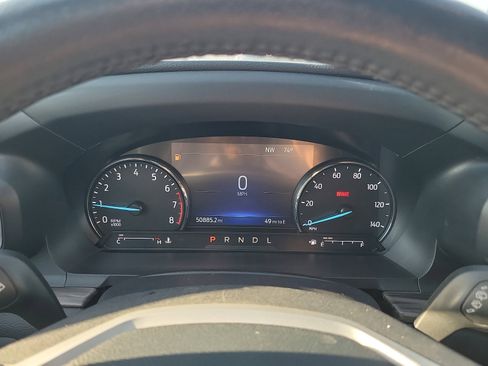 Used 2023 Ford Explorer Limited image 18