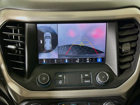 Used 2023 GMC Acadia Denali w/ Denali Technology Package FWD image 25