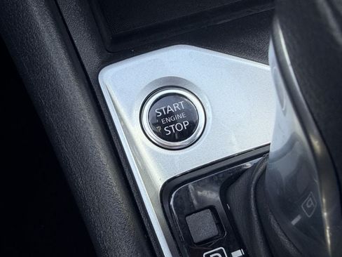 Used 2025 Nissan Altima 2.5 SV FWD image 19