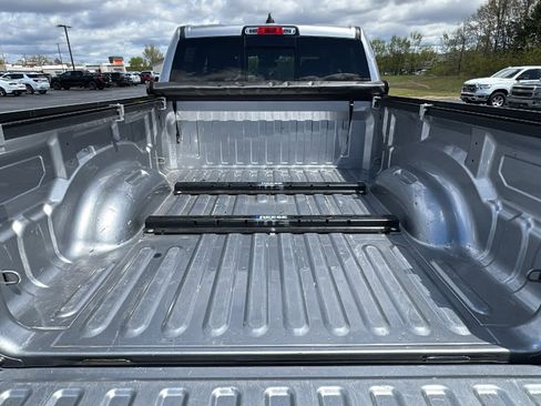 Used 2019 RAM 1500 Big Horn AWD/4WD image 30