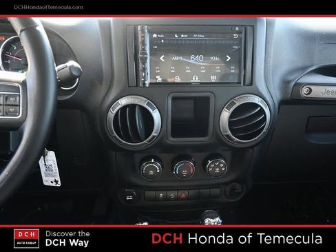 Used 2013 Jeep Wrangler Sport w/ Connectivity Group image 10