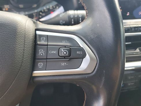 Used 2022 Jeep Compass Limited image 25