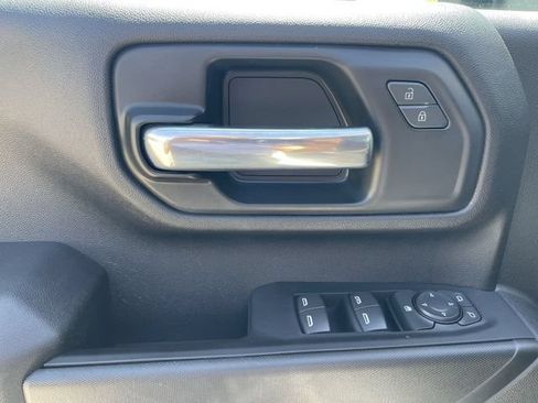 Used 2025 Chevrolet Silverado 2500 Custom AWD/4WD image 22
