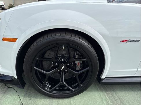 Used 2015 Chevrolet Camaro Z/28 image 13