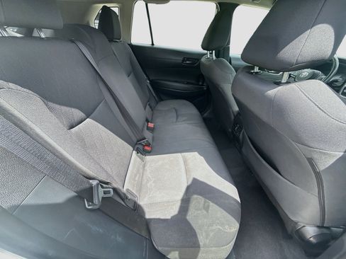 Used 2024 Toyota Corolla Cross LE w/ Moonroof Package FWD image 26