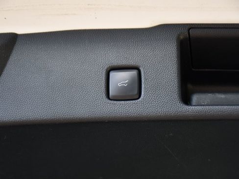 Used 2021 Ford Escape SEL w/ Technology Package AWD/4WD image 20