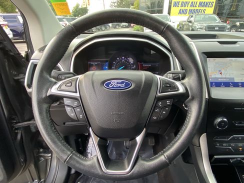 Used 2020 Ford Edge SEL w/ Convenience Package image 25