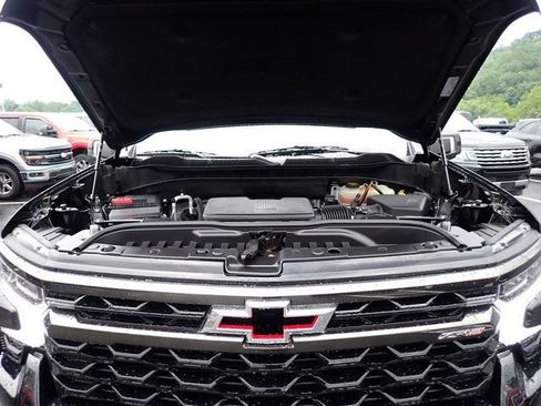 Used 2022 Chevrolet Silverado 1500 ZR2 AWD/4WD image 16