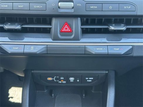 New 2025 Kia K4 EX image 16