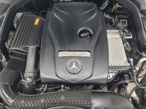 Used 2018 Mercedes-Benz C 300 4MATIC Sedan image 30