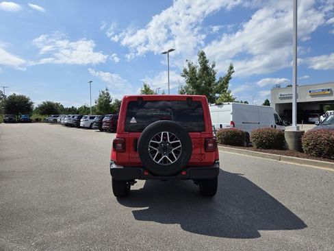 New 2025 Jeep Wrangler Sahara image 7