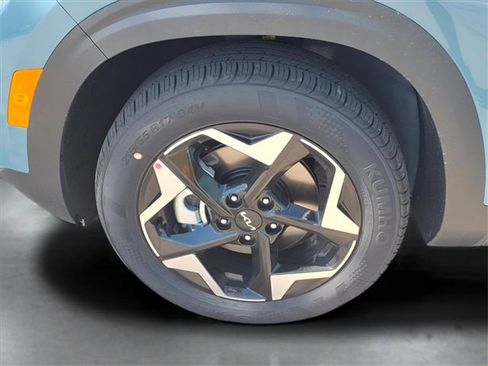 New 2026 Kia Seltos S image 18