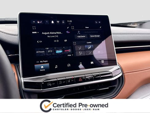 Used 2024 Jeep Compass Limited image 10