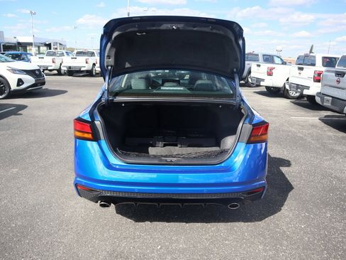 New 2025 Nissan Altima 2.5 SR w/ SR Premium Package image 9