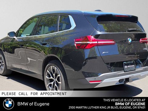 Used 2026 BMW X3 xDrive30i w/ Premium Package AWD/4WD image 5