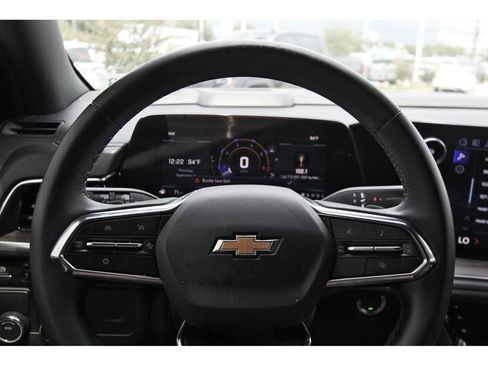 Used 2025 Chevrolet Tahoe LT RWD image 7